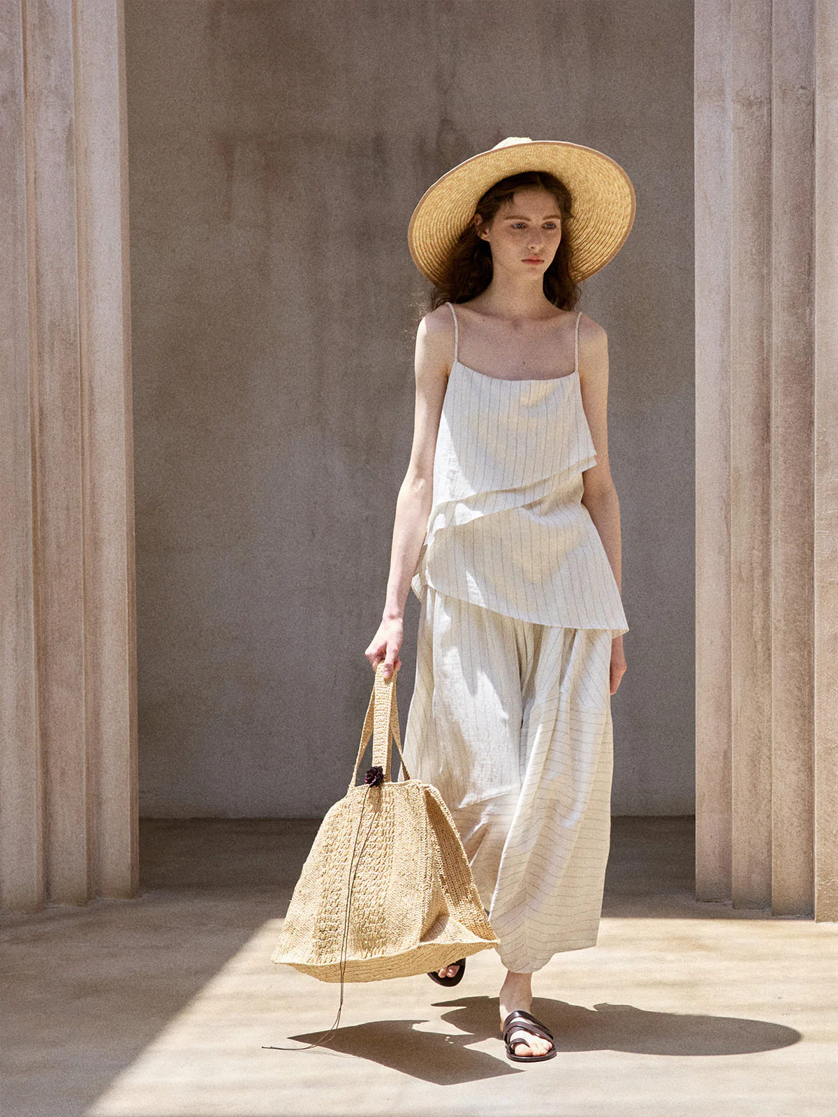 RIKA BULB SKIRT - BEIGE