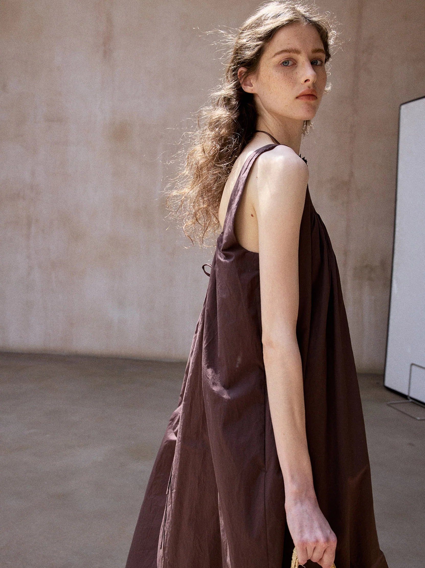 KINU AIRFLOW DRESS