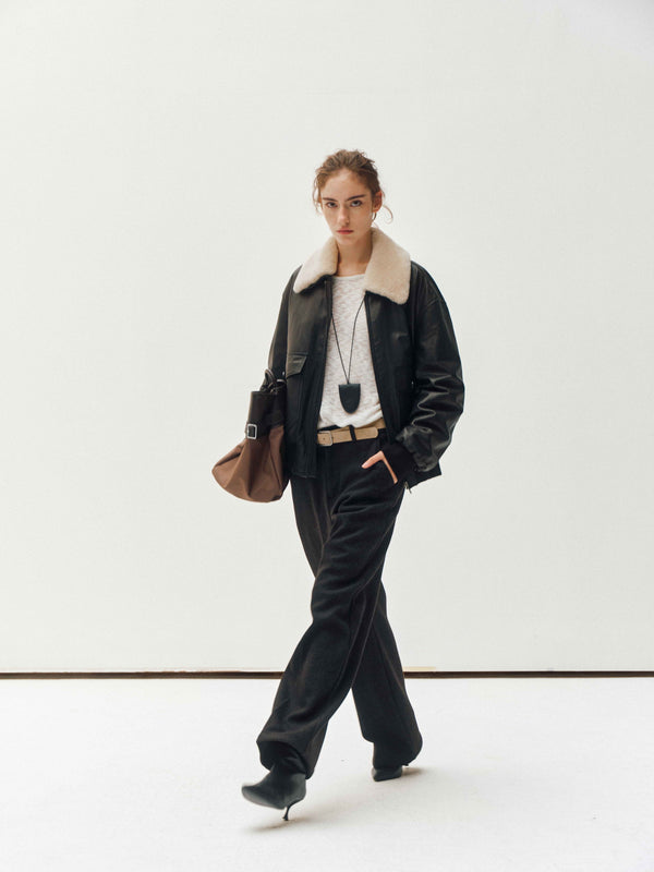 Giacca in pelle con collo in shearling