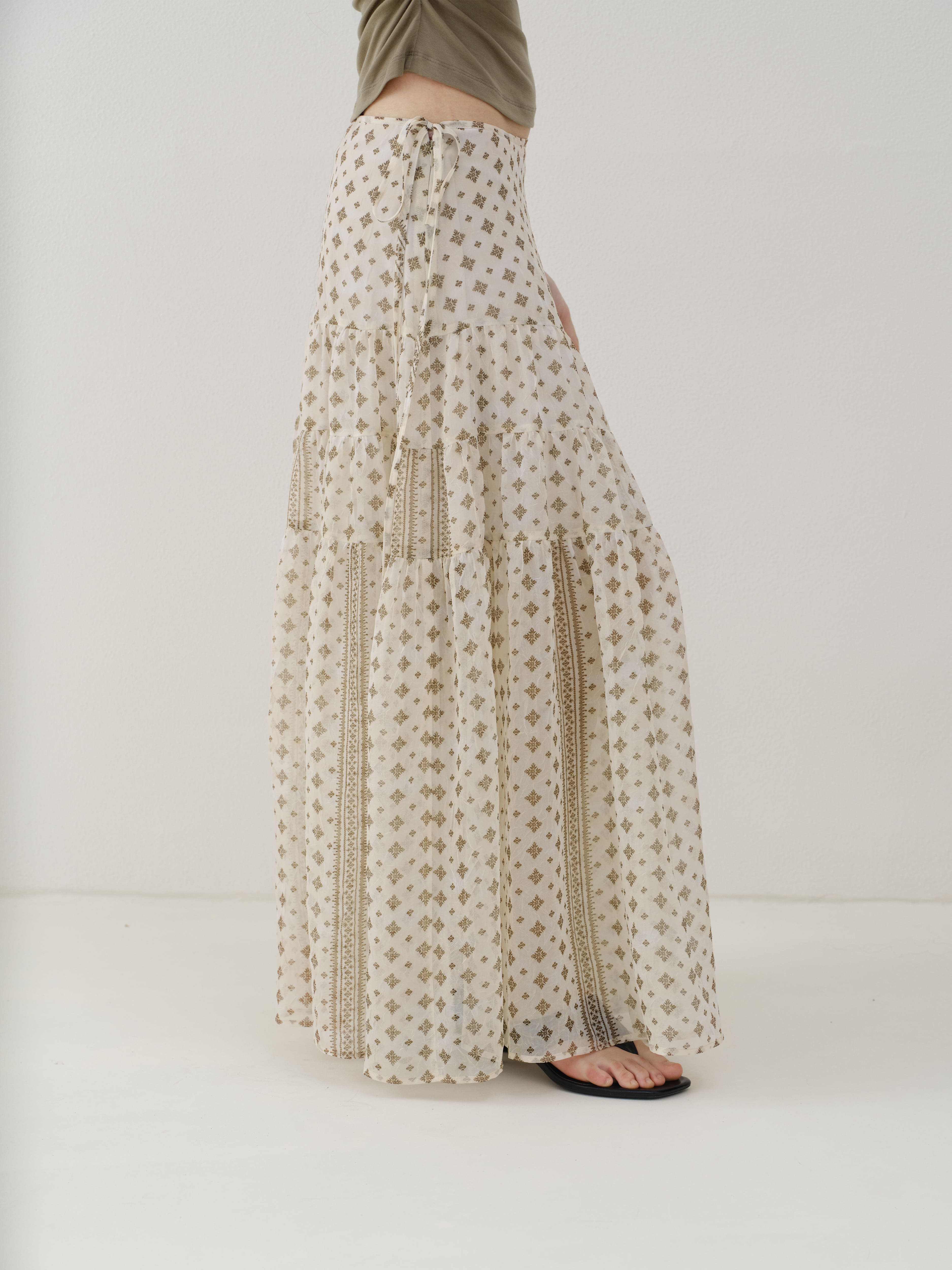 Vintage Floral Tiered Chiffon Midi Skirt