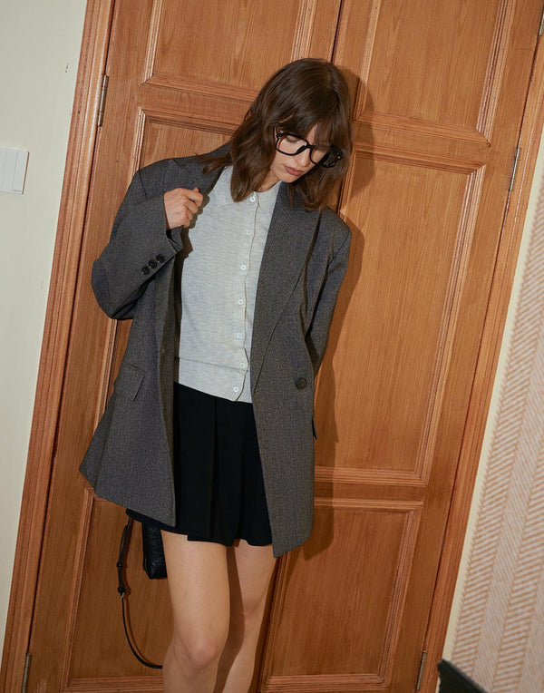 Chic Two-Tone Relaxed Blazer