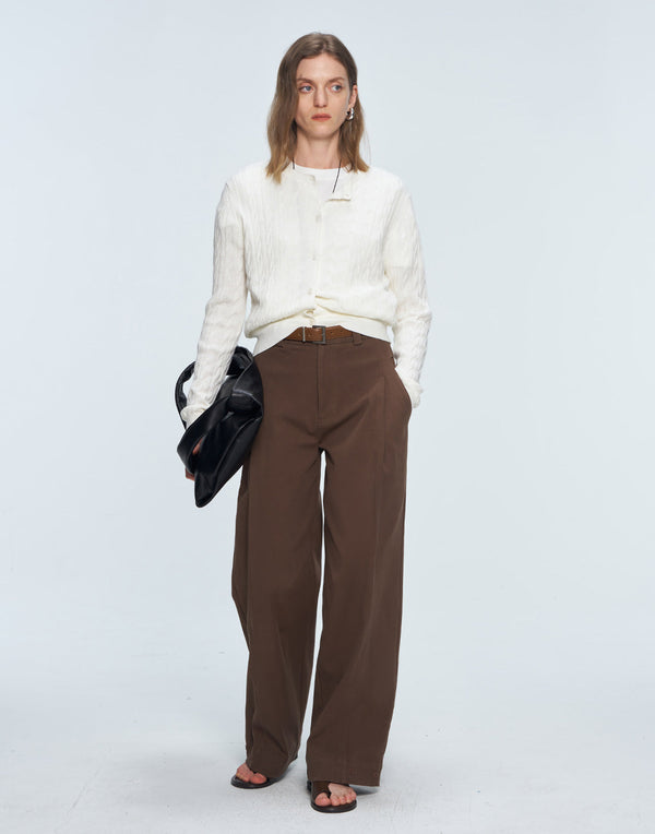 Pantaloni contemporanei sartoriali a gamba fluida