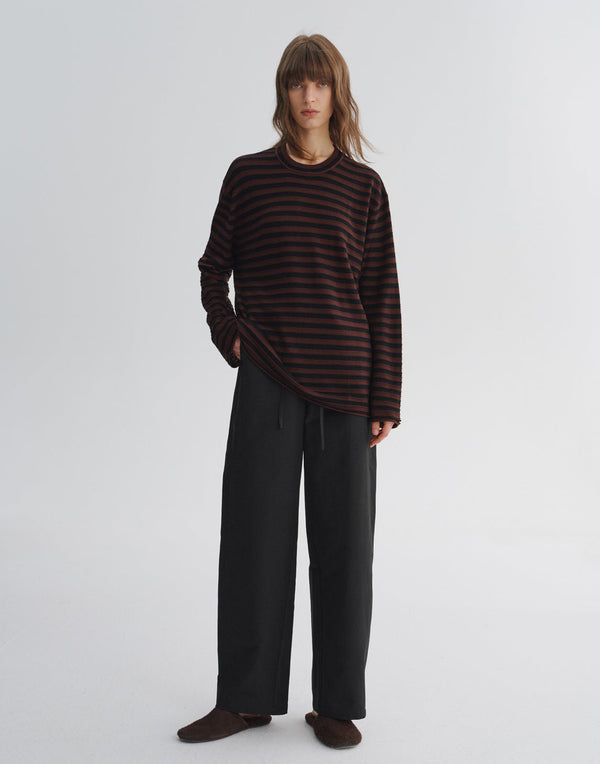 Relaxed Wide-Leg Pants