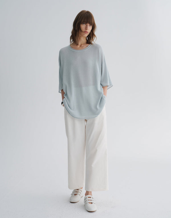 T-shirt a maglia con scollo rotondo e bordo arrotolato