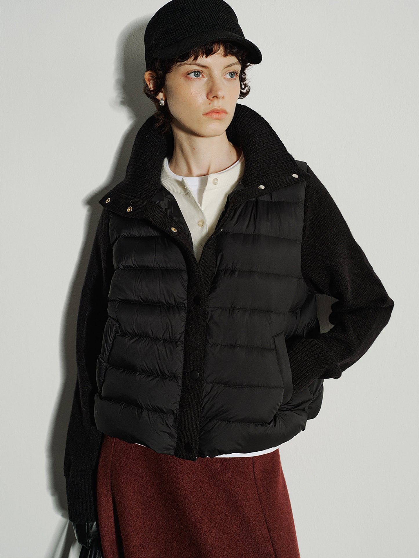 Ribline Knit-Panel Down Jacket