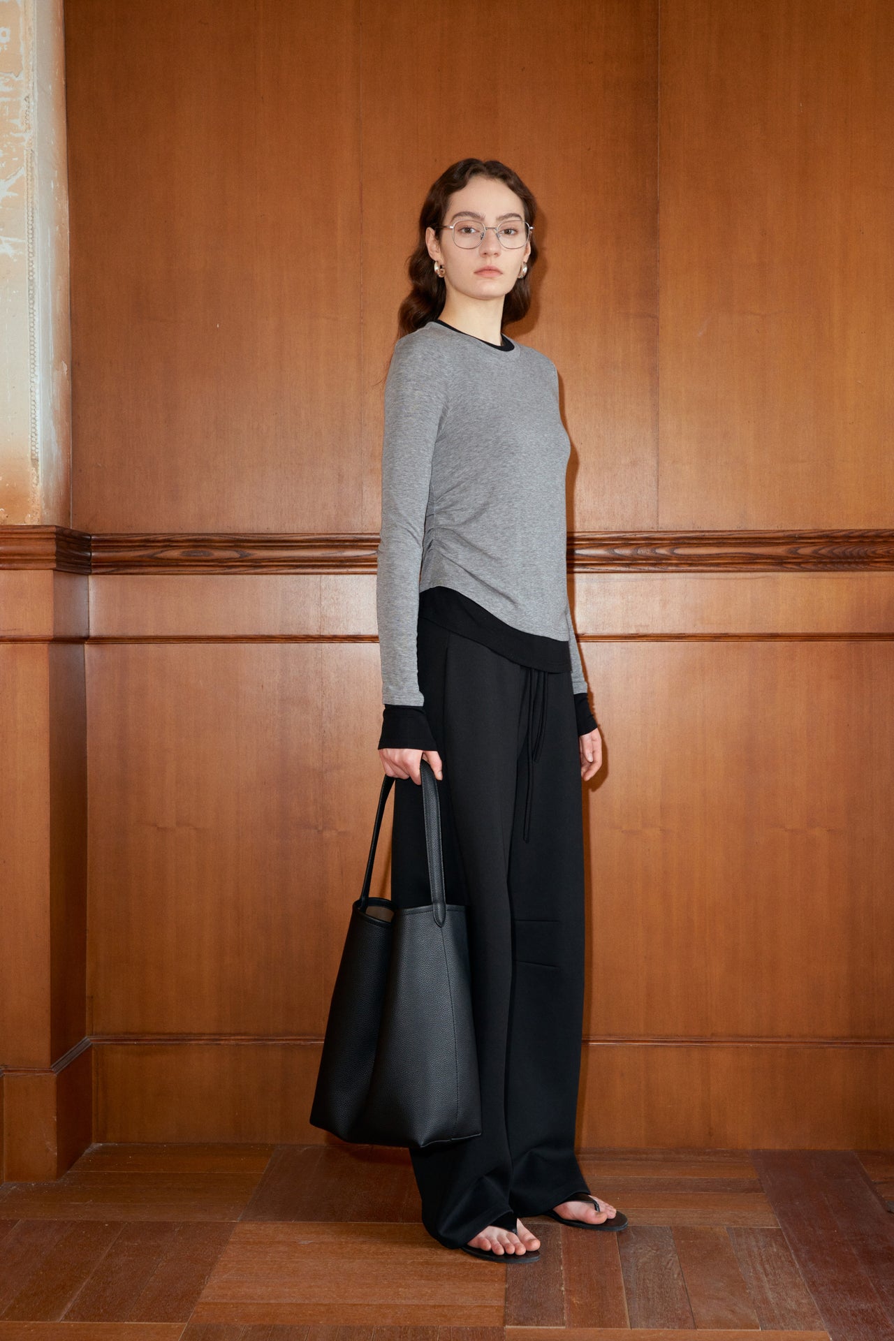 Pantalones holgados con cordón