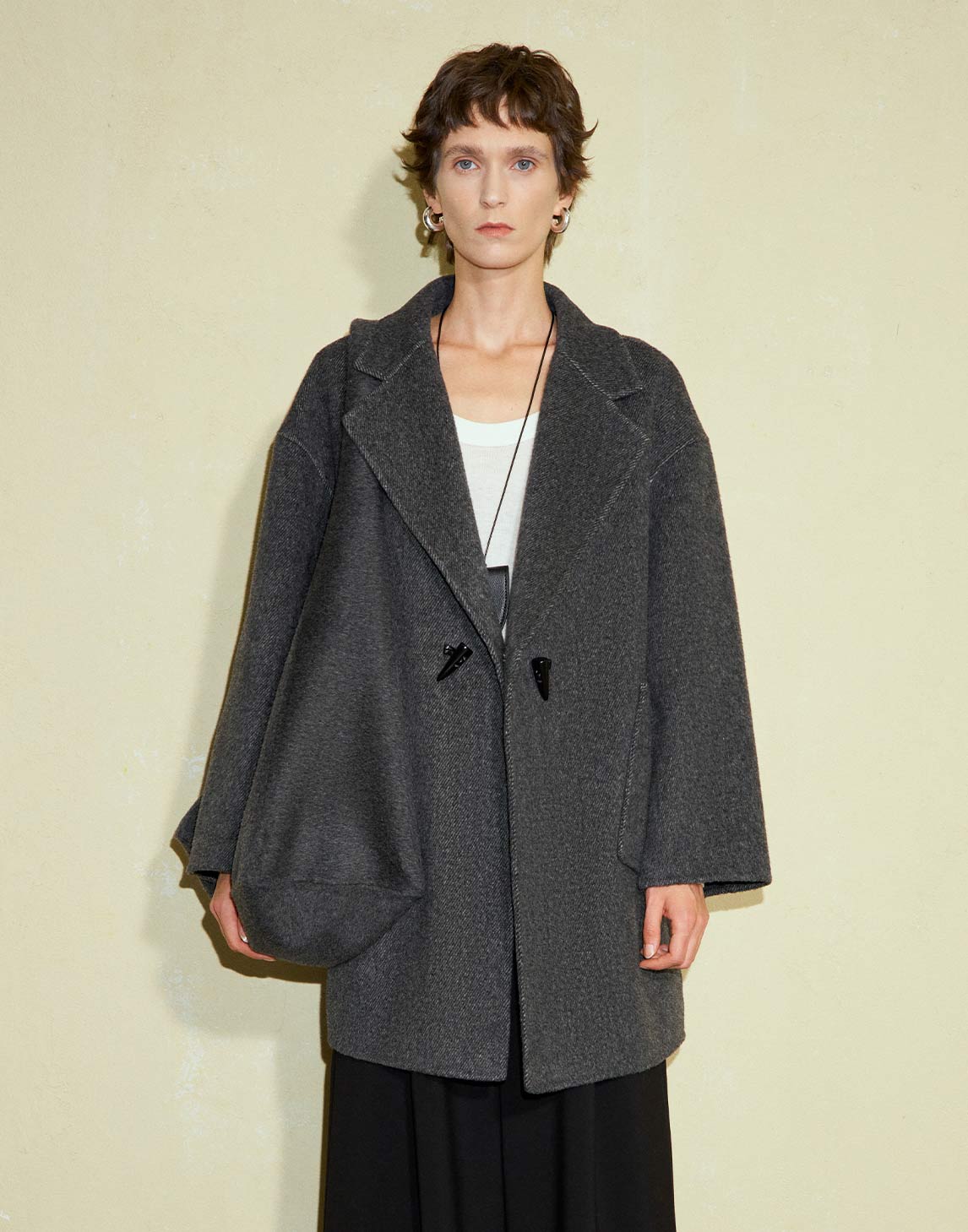 Horn Button Wool Twill Coat