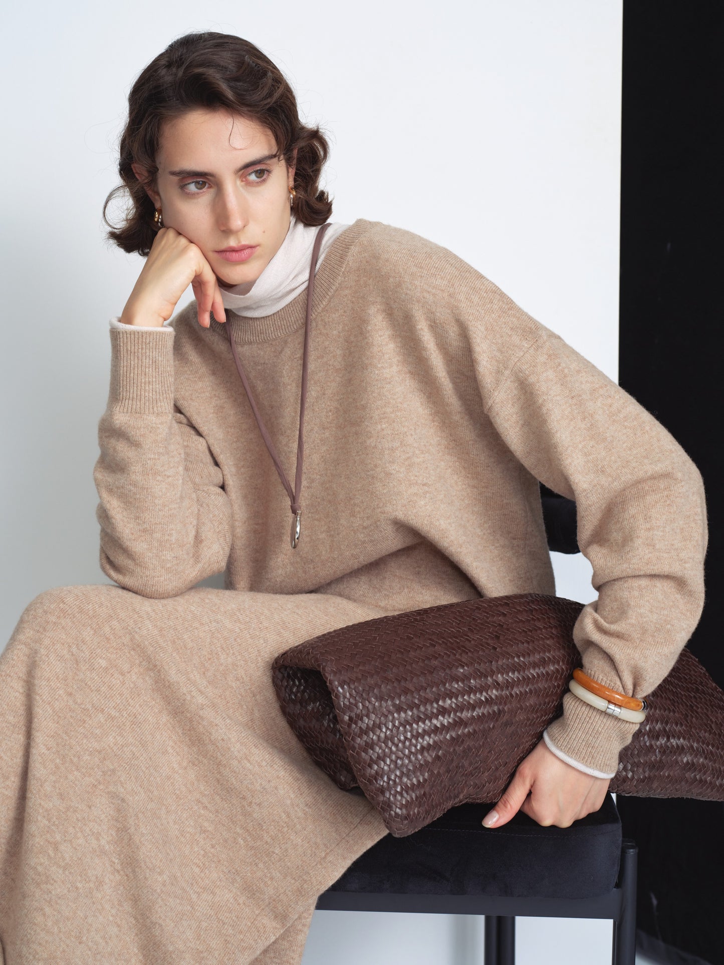 Kleid aus Strick mit langen Ärmeln