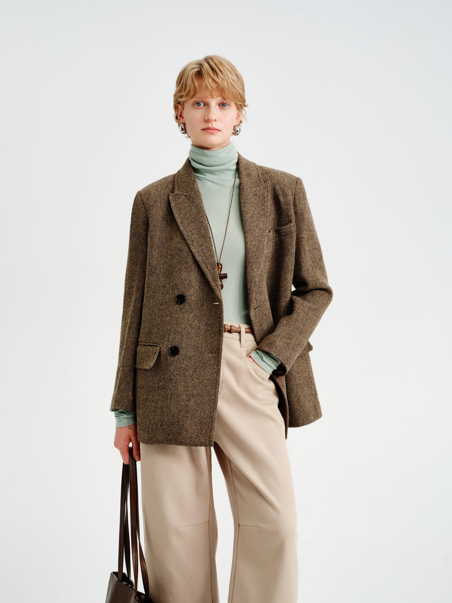 Aura Knit Layer