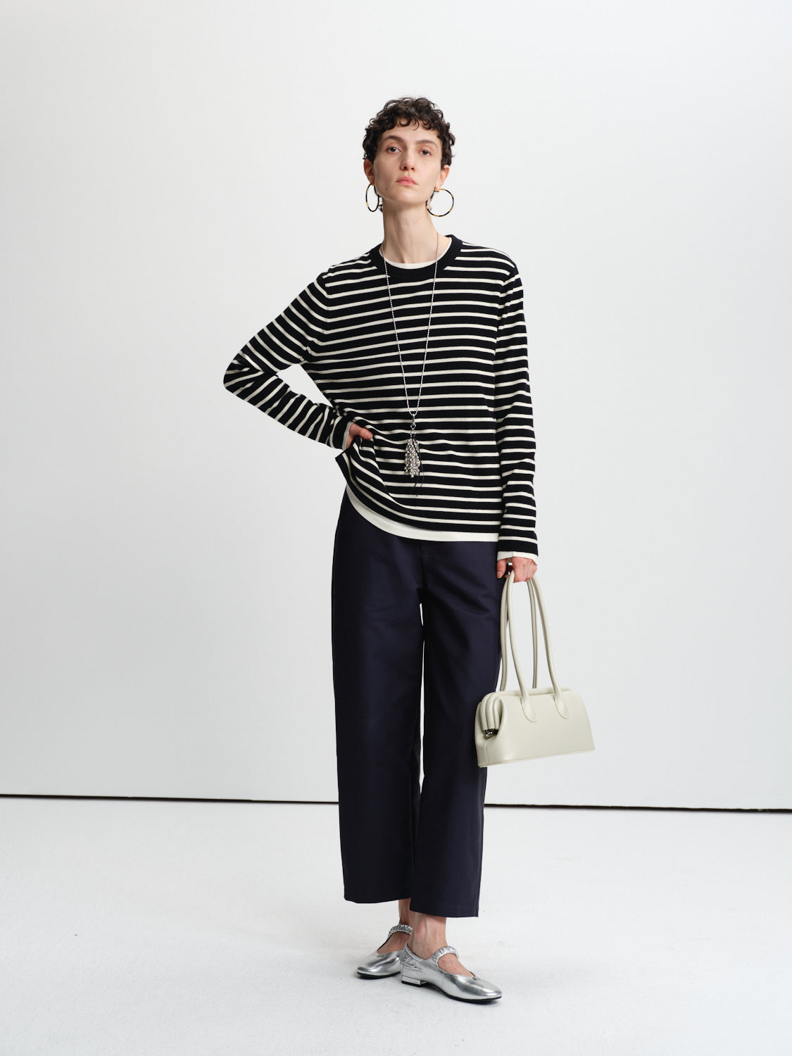 Airy Cropped Trousers