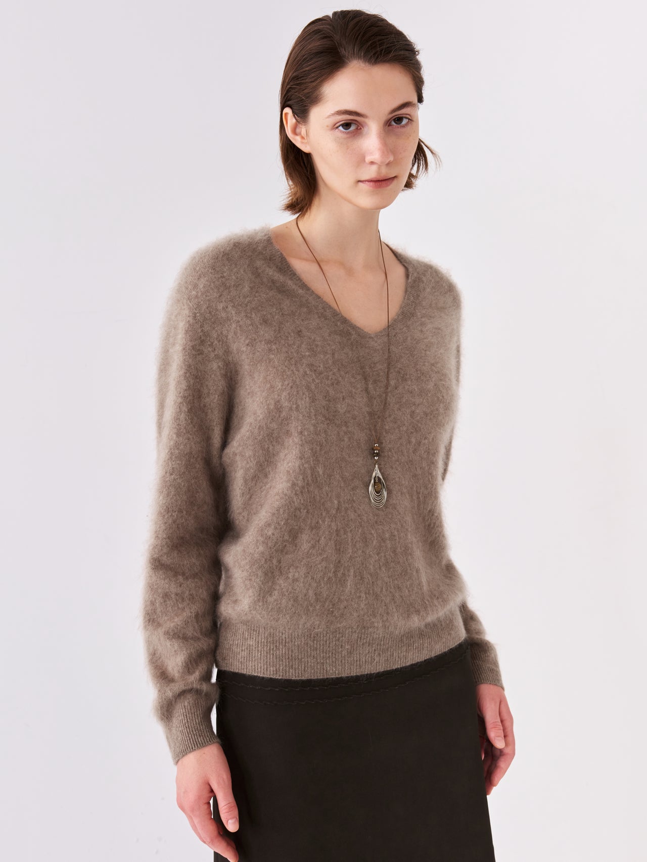 Serein V-Neck Knit