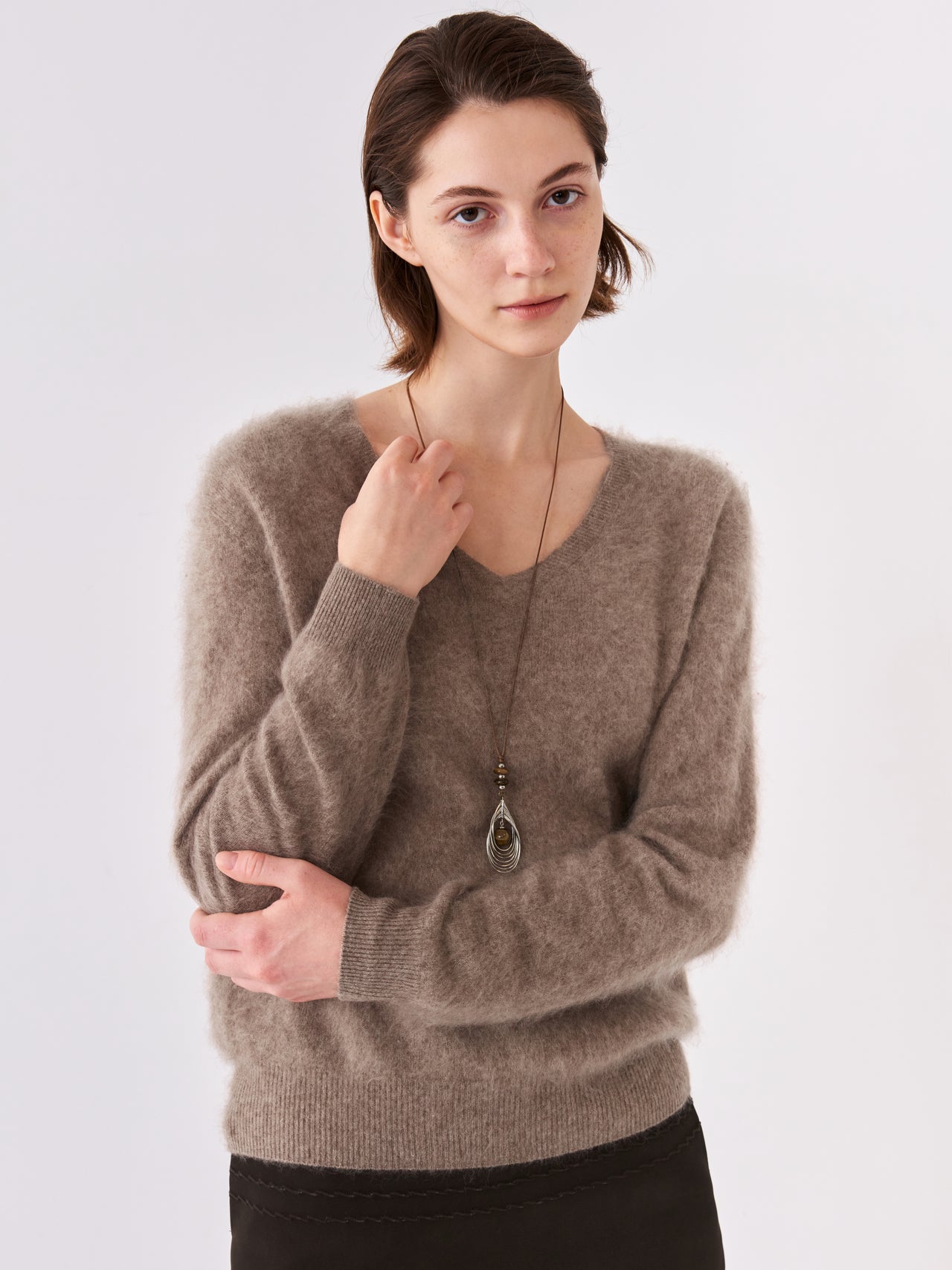 Serein V-Neck Knit