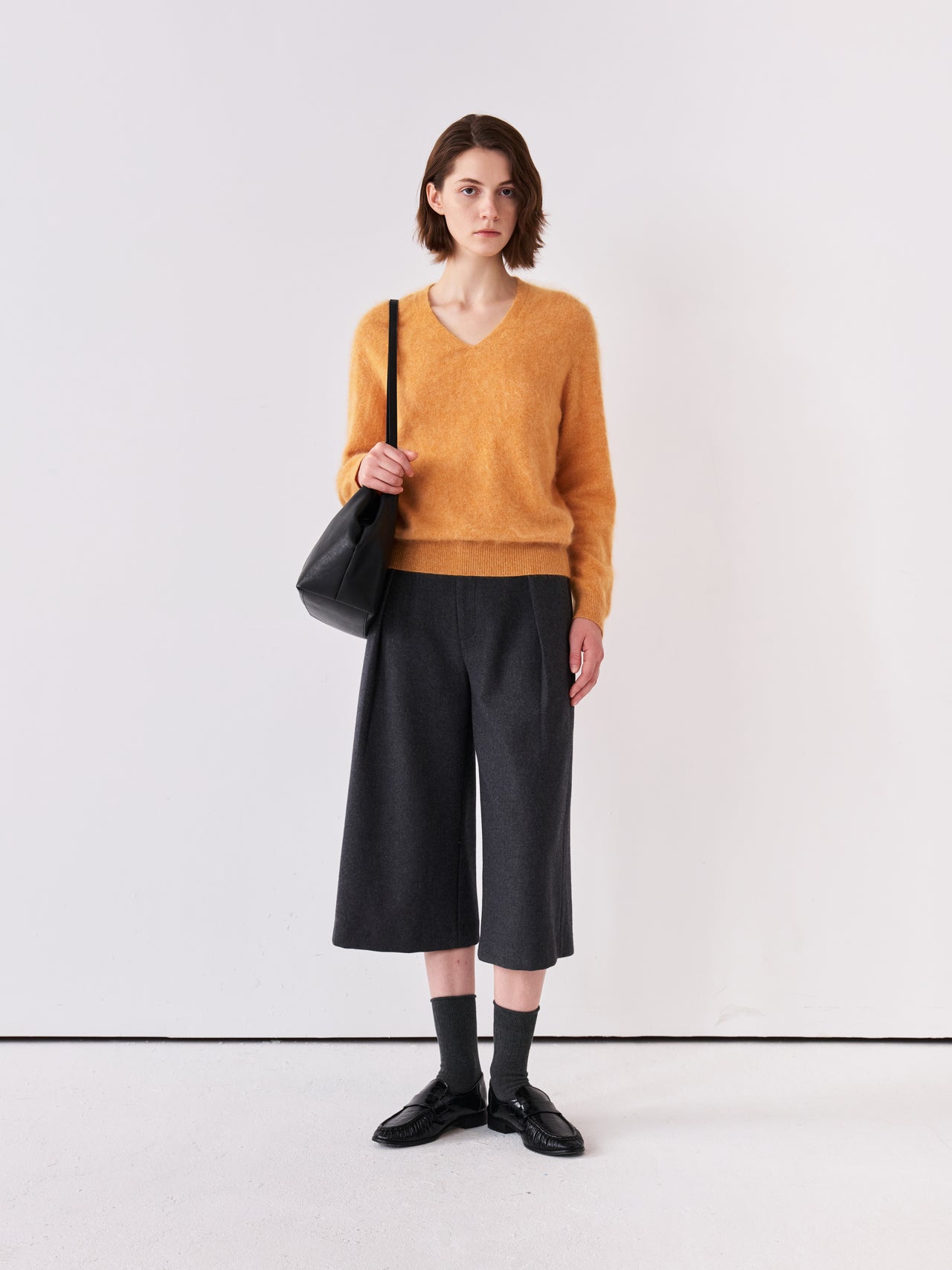 Serein V-Neck Knit