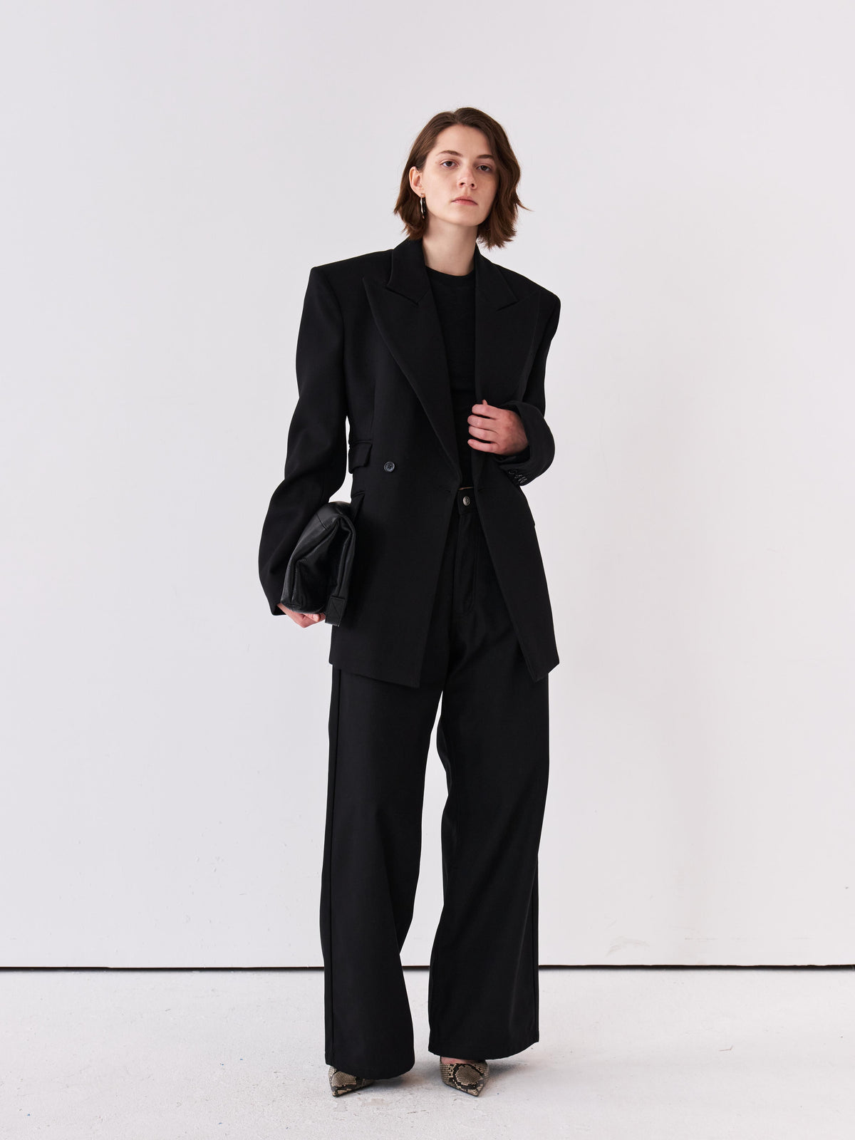 Frame Shoulder Top