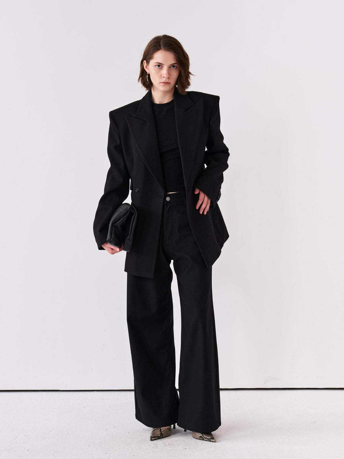 Frame Shoulder Top