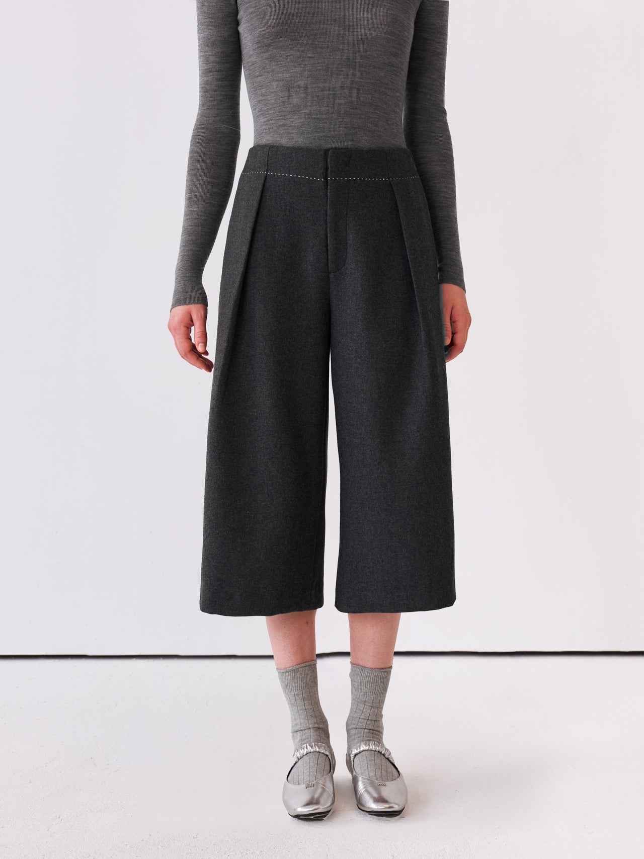 Form Pleat Pants