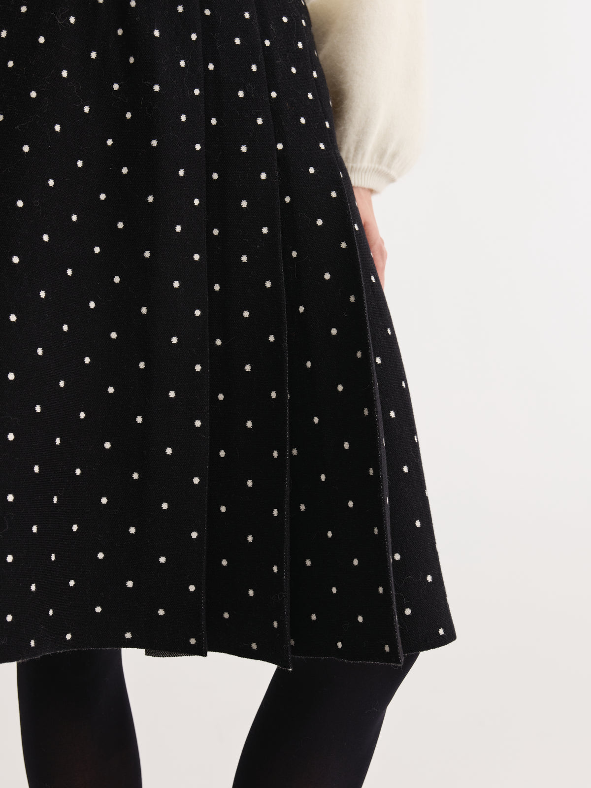 Nuelle Pleated Skirt