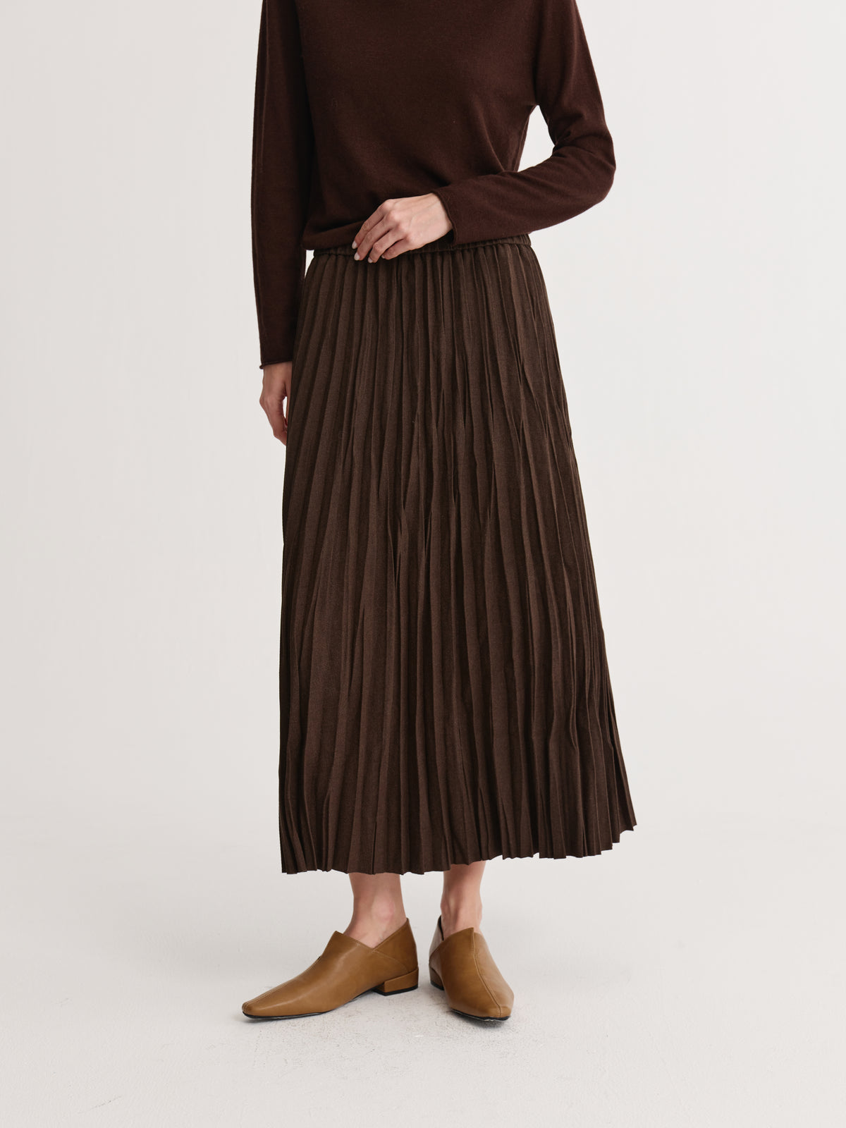 Avel Pleated Skirt
