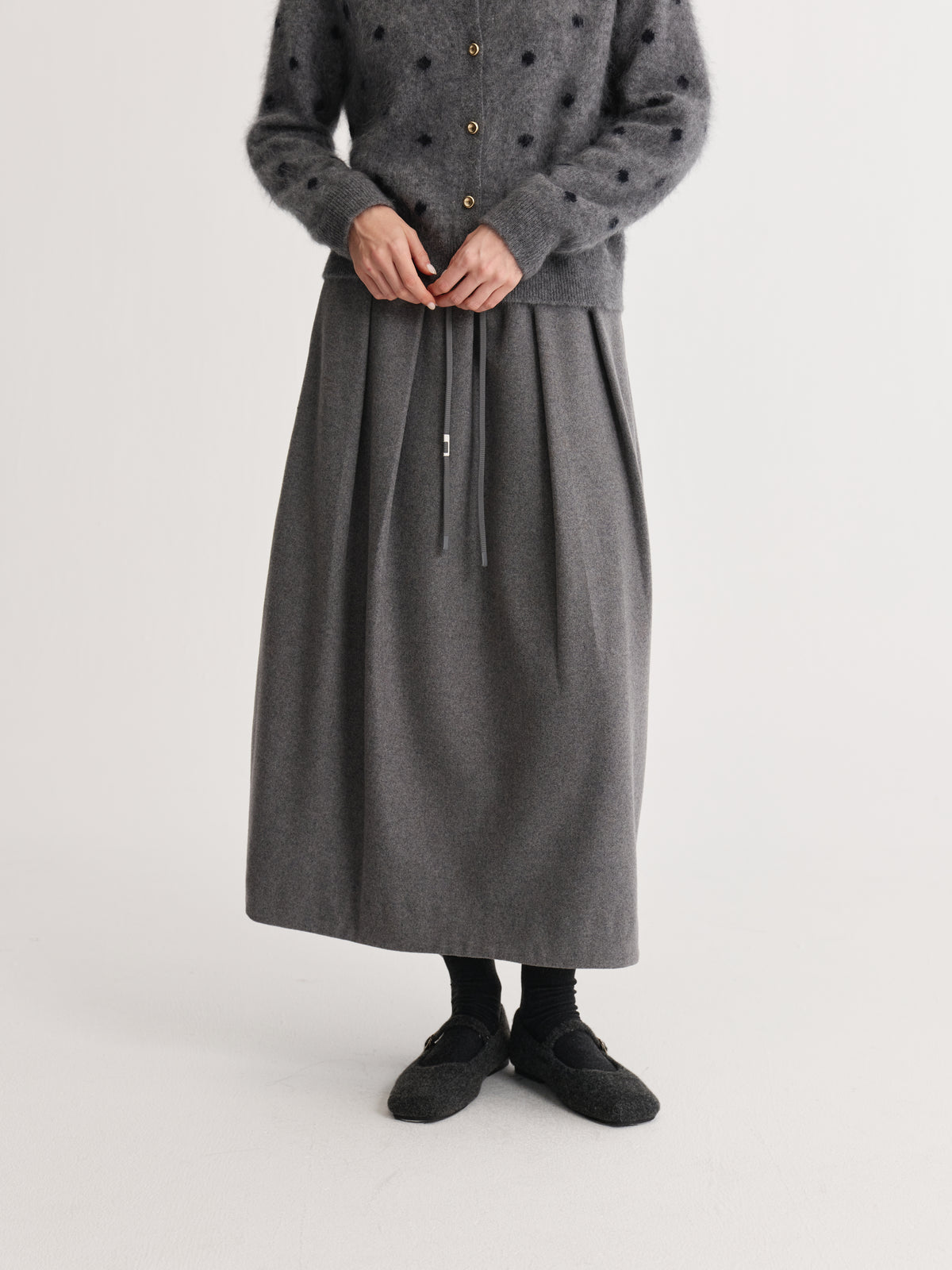 Veyra Midi Skirt