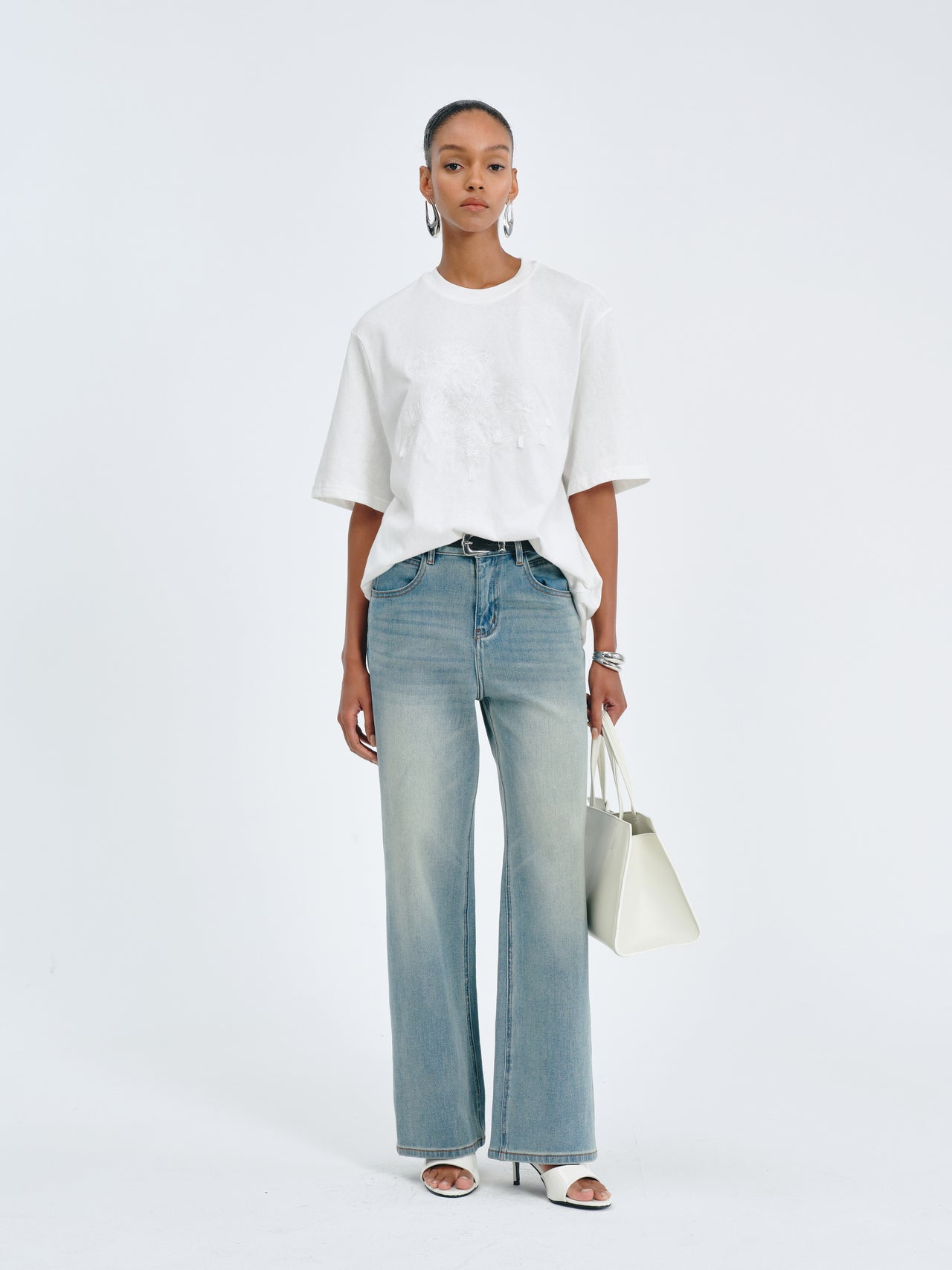 Aeris Embroidered Tee
