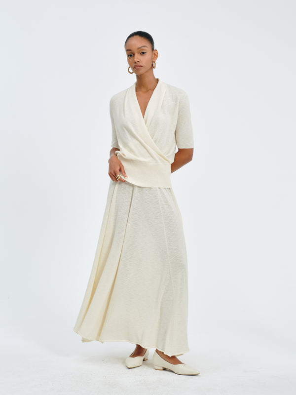 Quiet V-Neck Knit Top