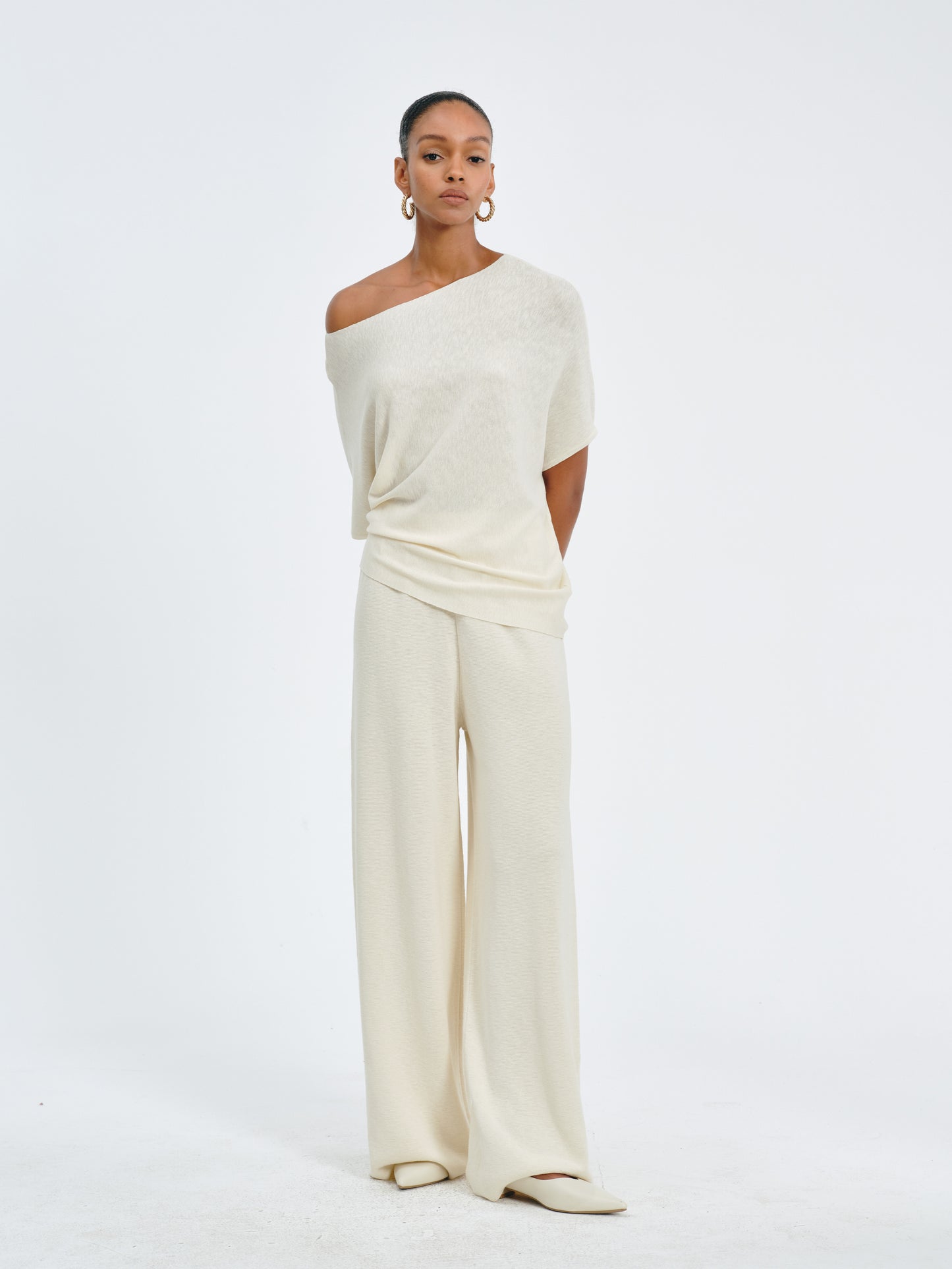 Pleated Waist Wide-Leg Pants