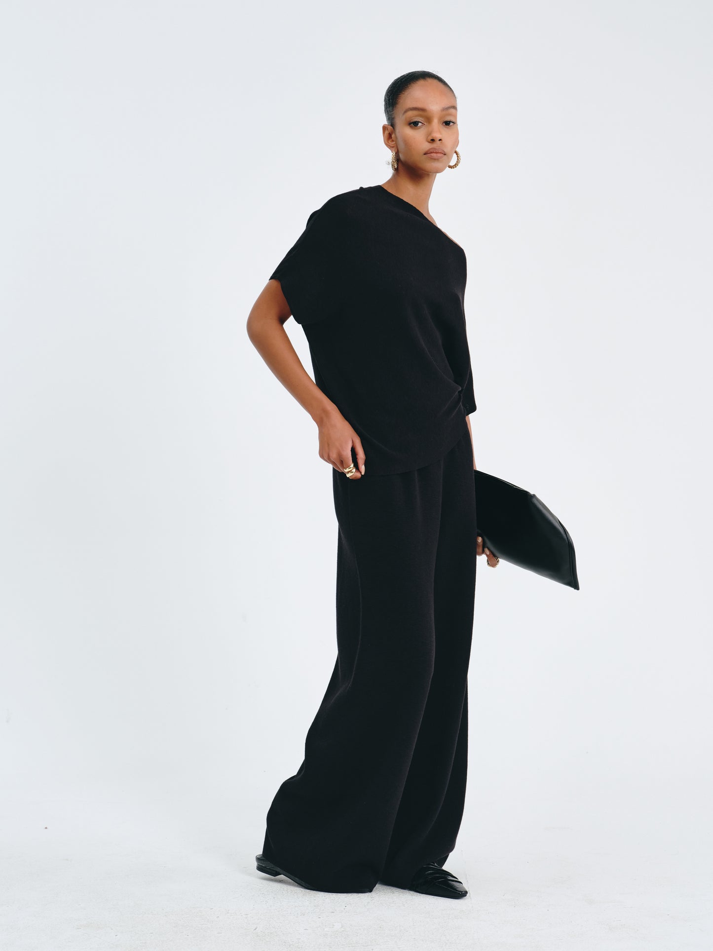 Pleated Waist Wide-Leg Pants