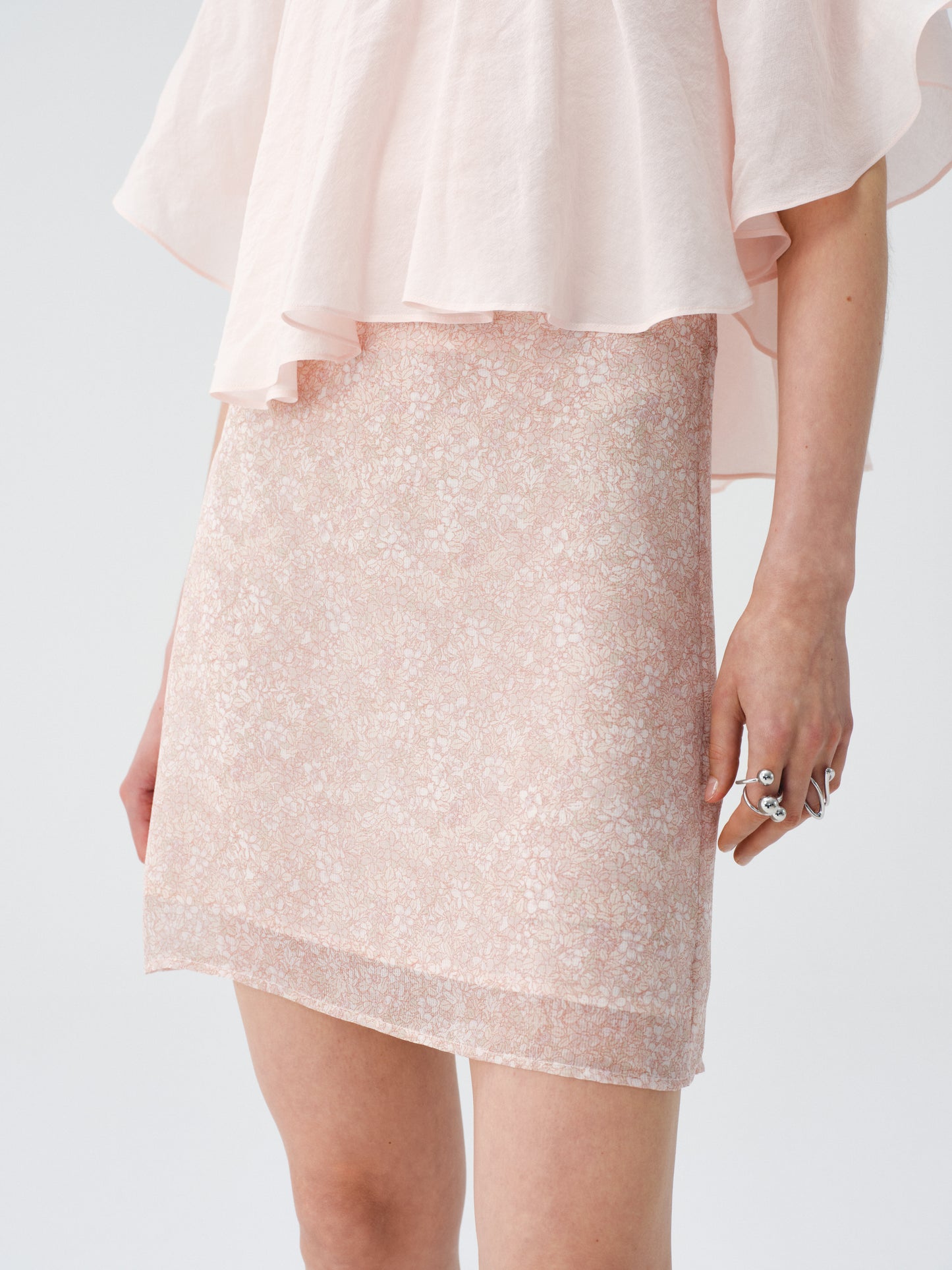 Verse Garland Skirt