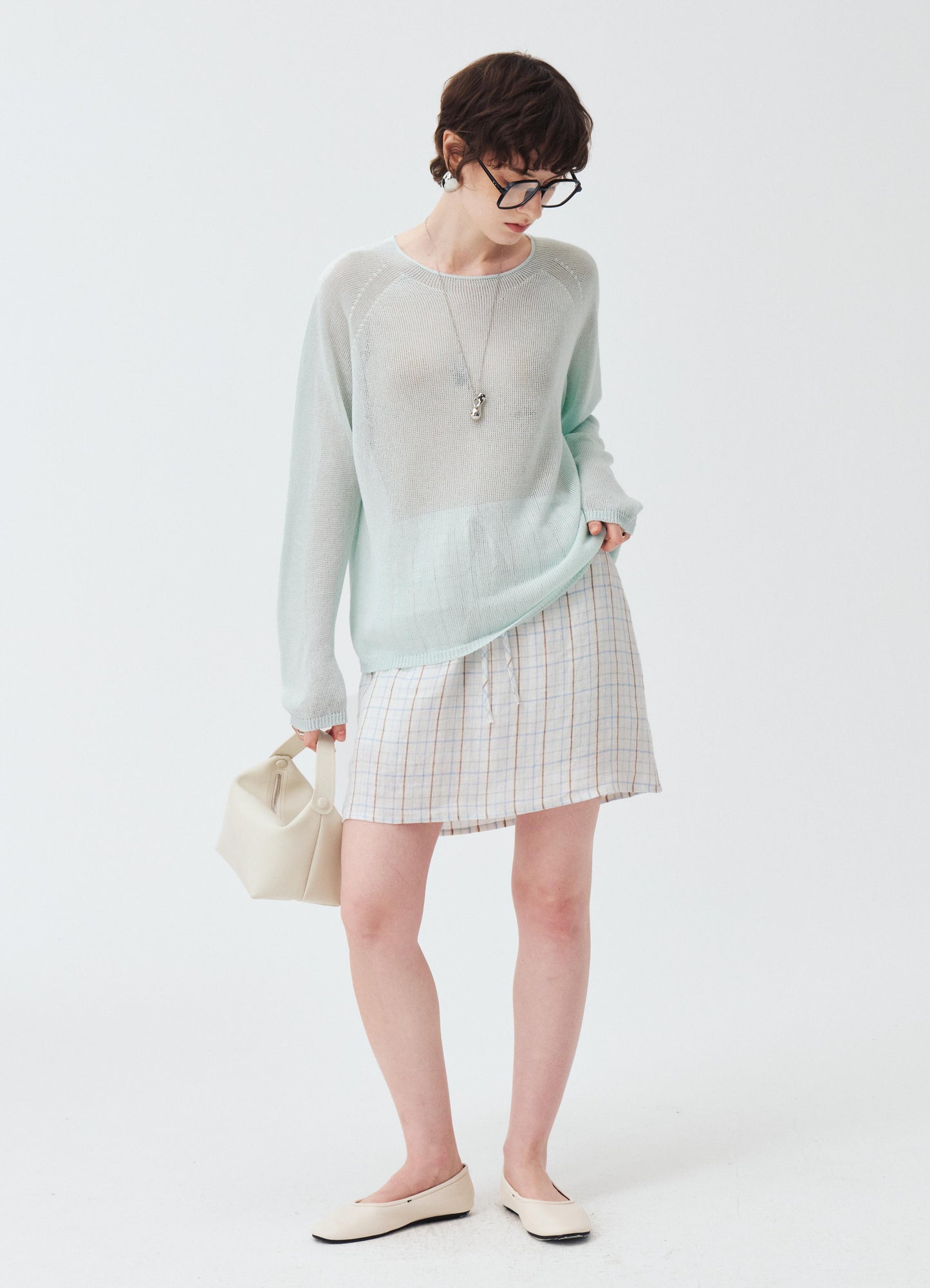 Aeris Veil Pullover