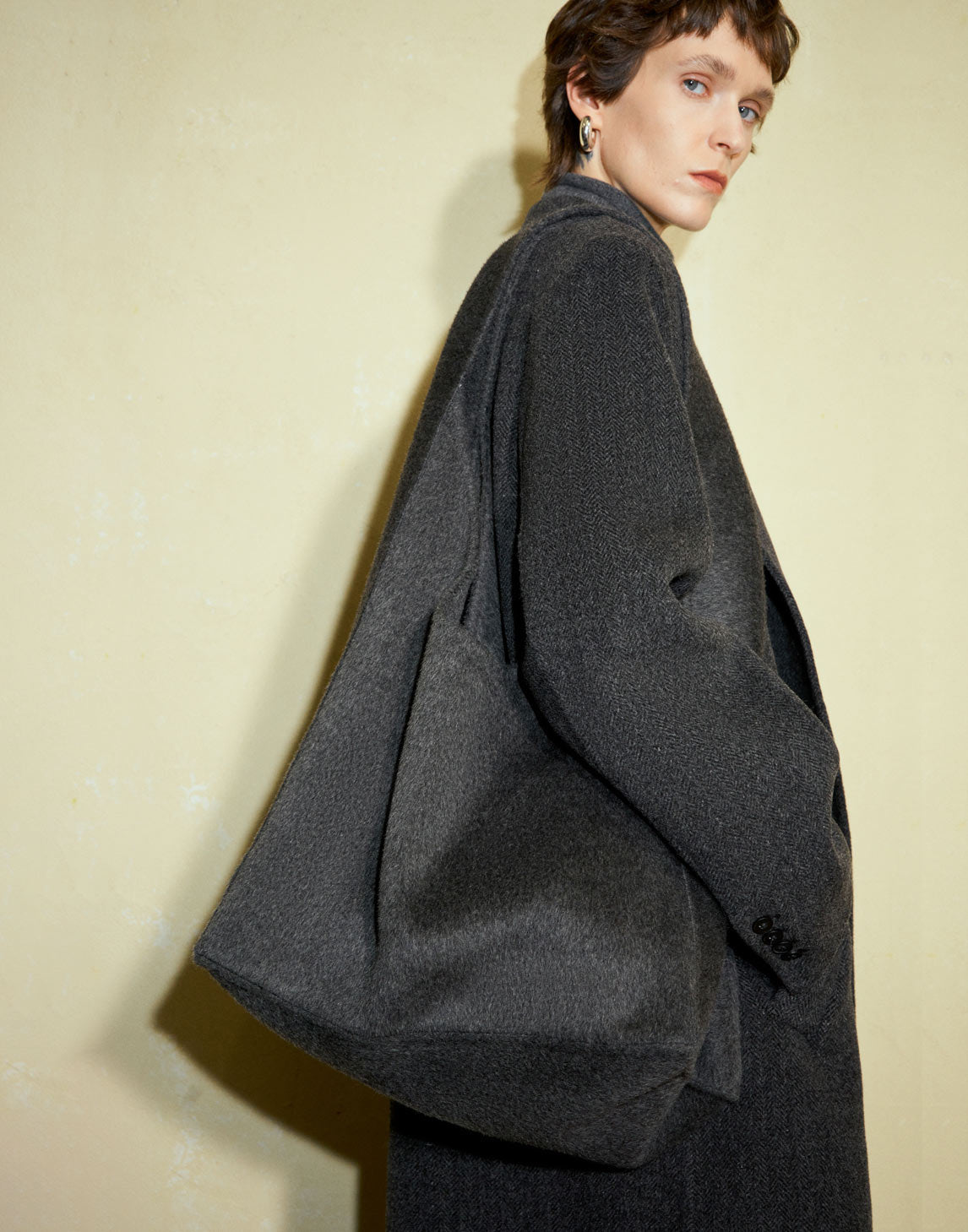 Bolso Tote de Lana Lujoso y Acogedor