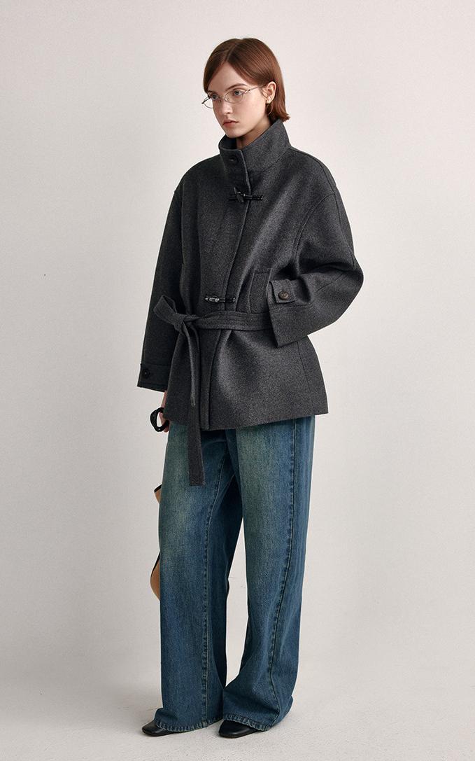 Nomad Toggle-Belt Short Coat