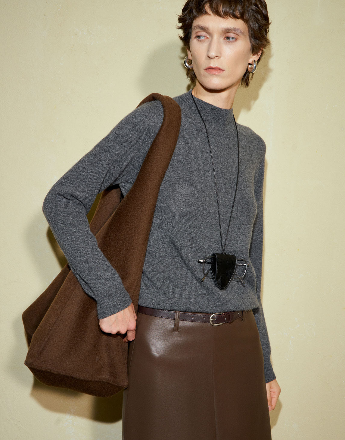 Bolso Tote de Lana Lujoso y Acogedor