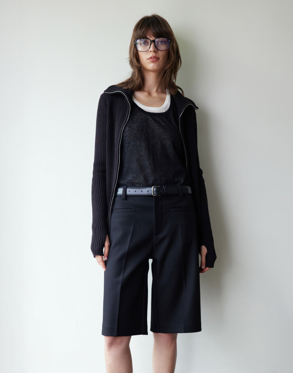 Shorts ajustés en sergé élégant