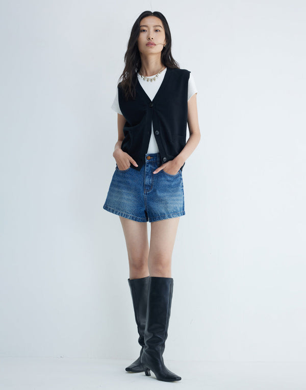 Minimalist Knit Vest