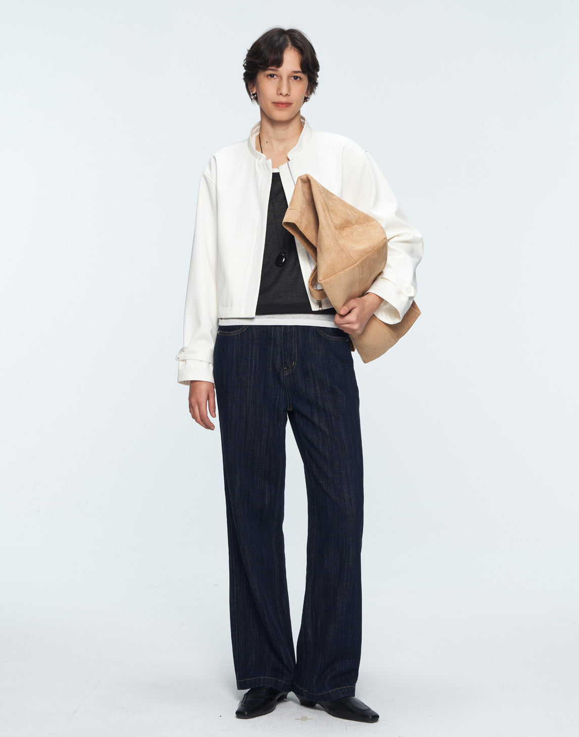 Pantaloni in denim classici a zampa