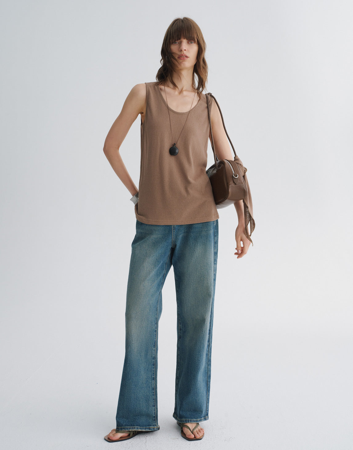 High-Waist-Straight-Jeans