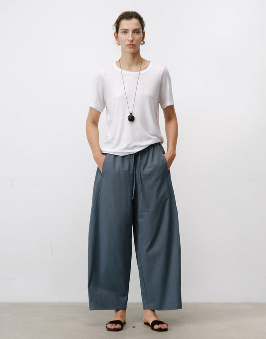 Pantaloni Moderni Minimalisti con Arricciature