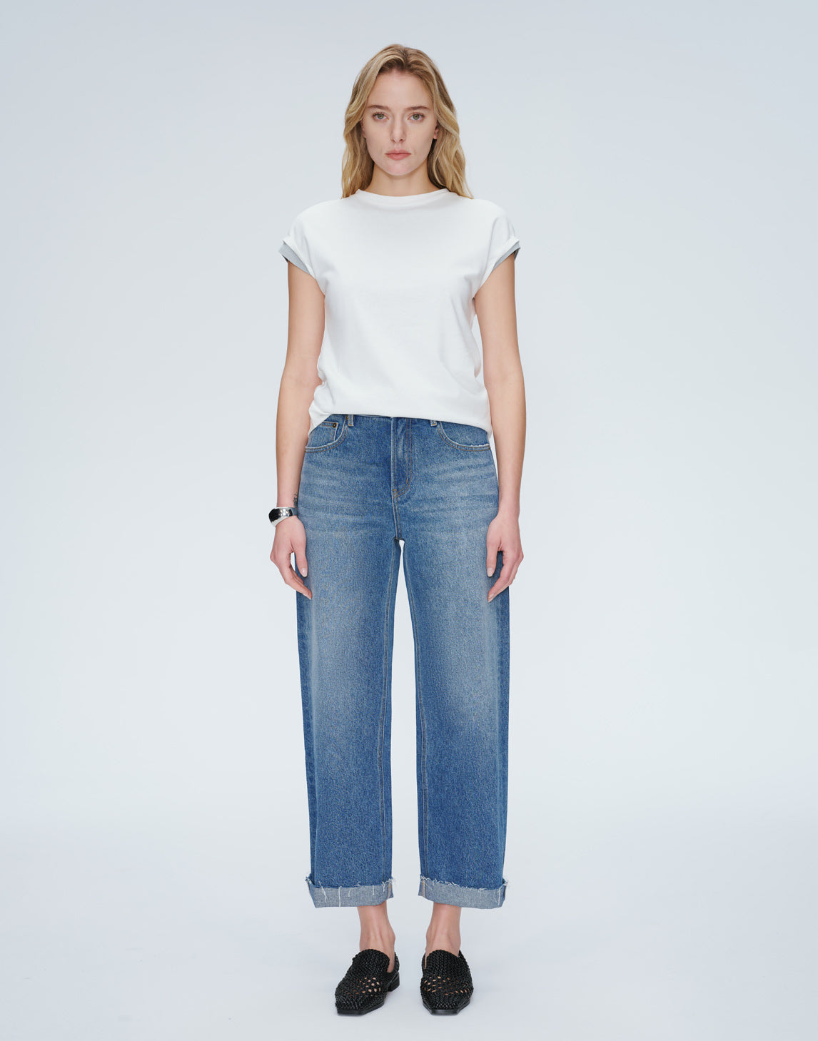 Snowfade Jeans mit rohem Saum und geradem Schnitt