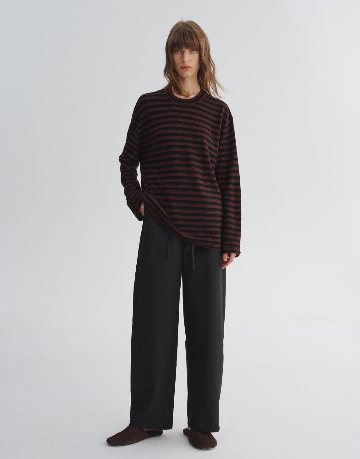 Entspannte Hosen mit weitem Bein
