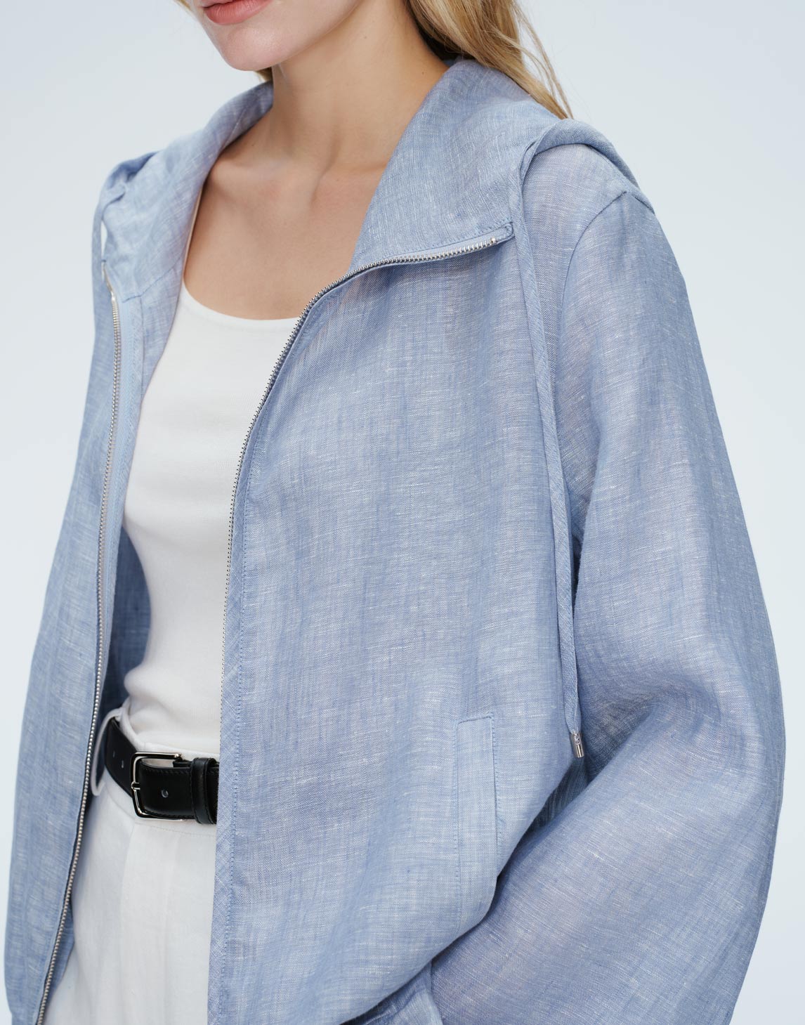 Giacca con cappuccio in lino Breeze