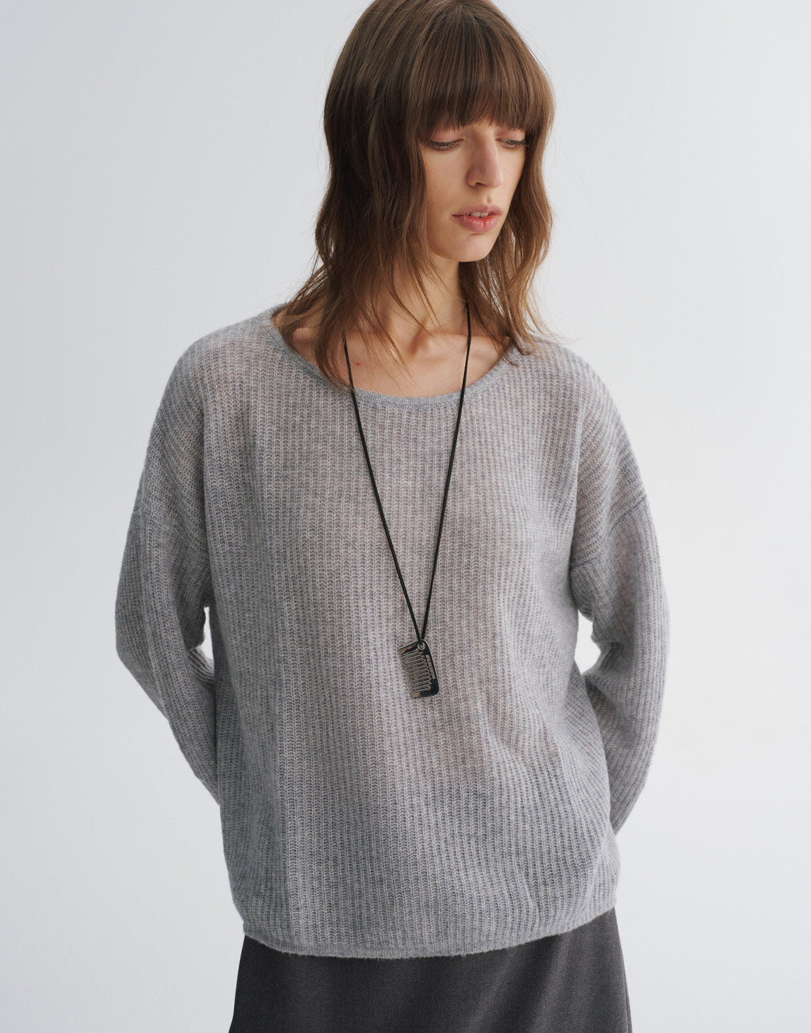 Pull décontracté à épaules tombantes