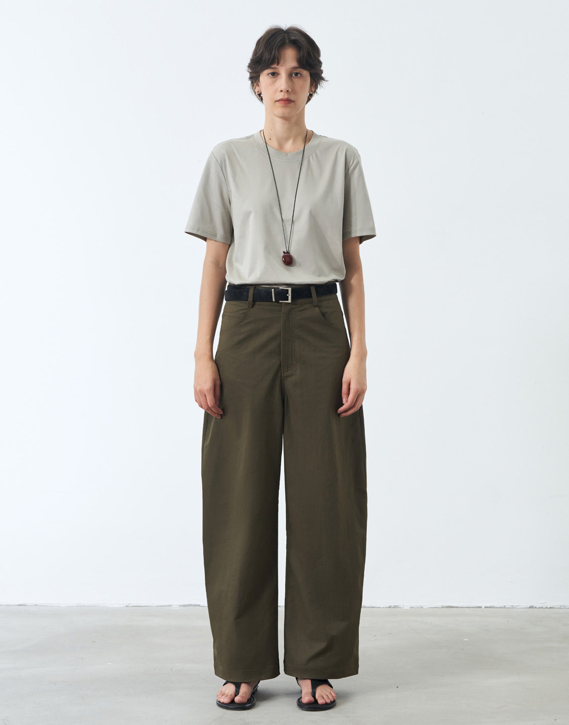 Minimalista Camiseta Básica