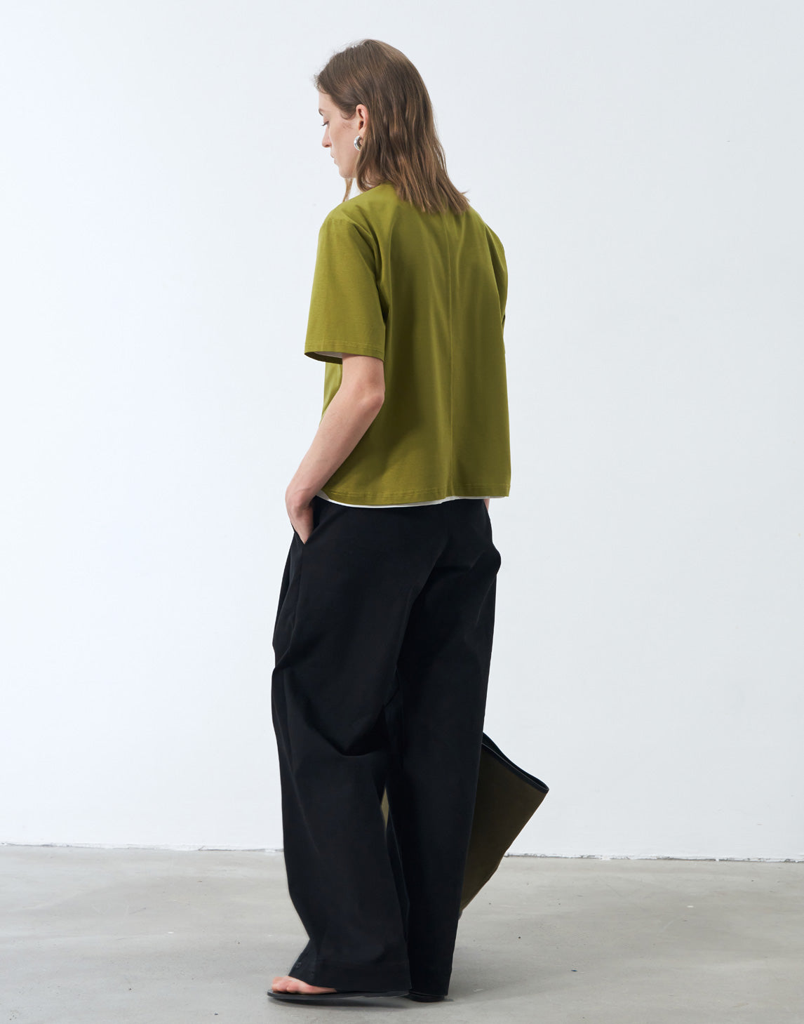 Minimalista Camiseta Básica