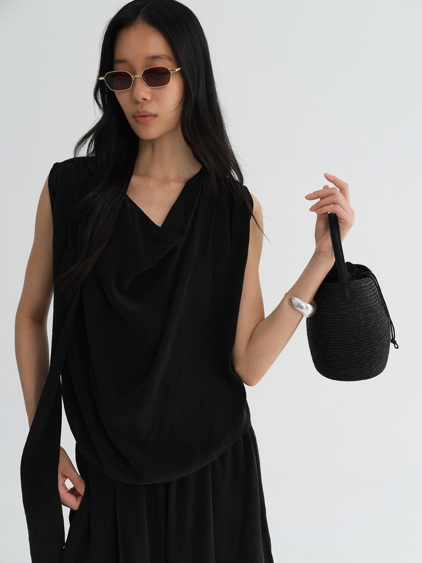 Veyra Sleeveless Top