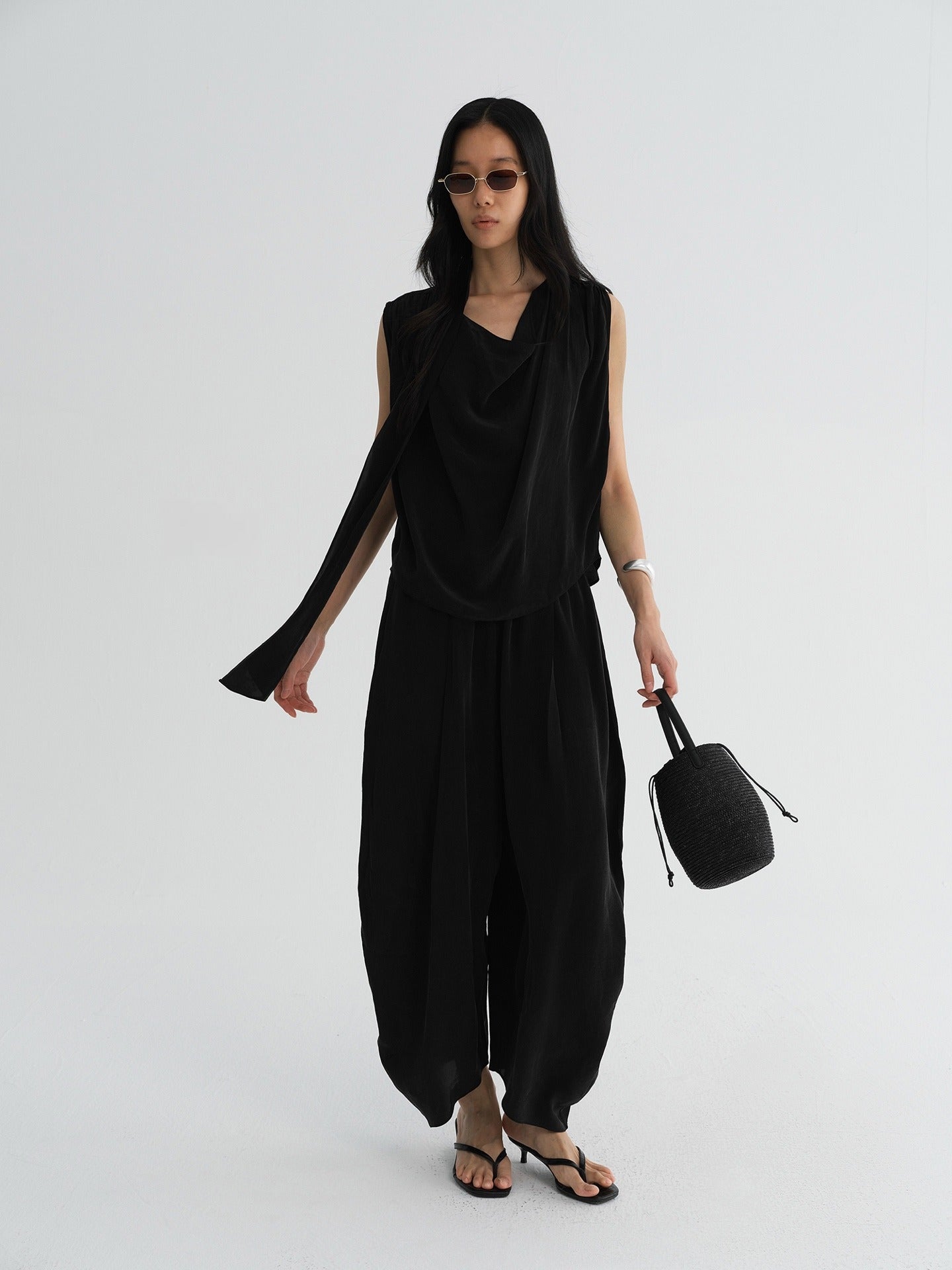 Veyra Sleeveless Top