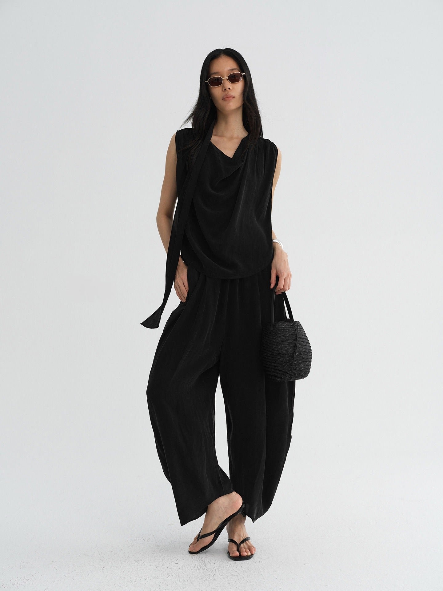 Veyra Sleeveless Top