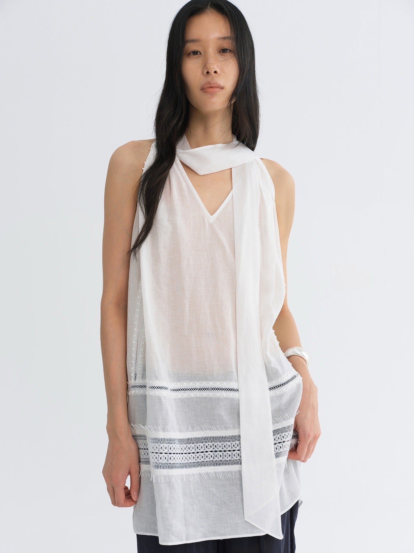 Eira Veil Top