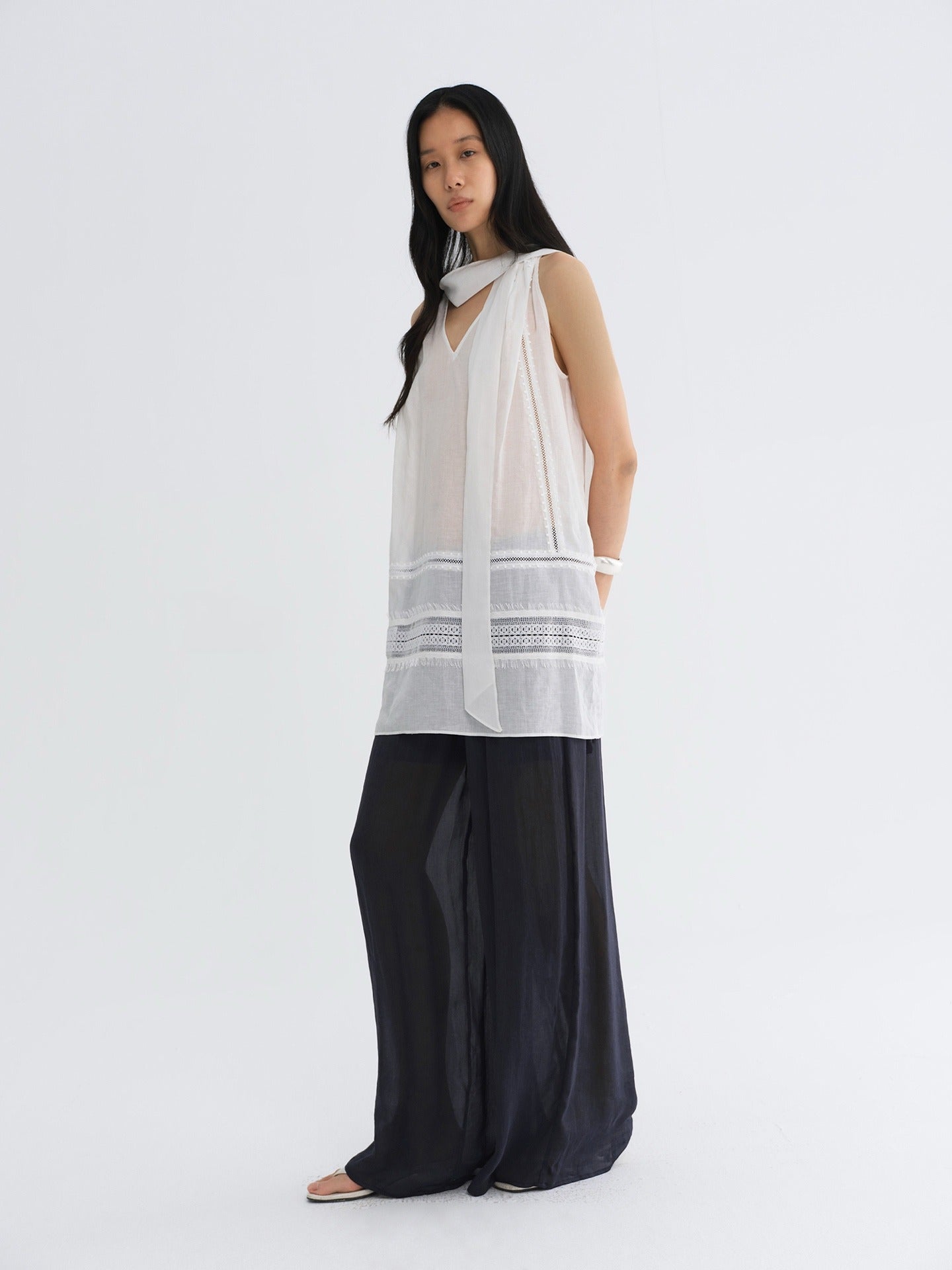 Eira Veil Top