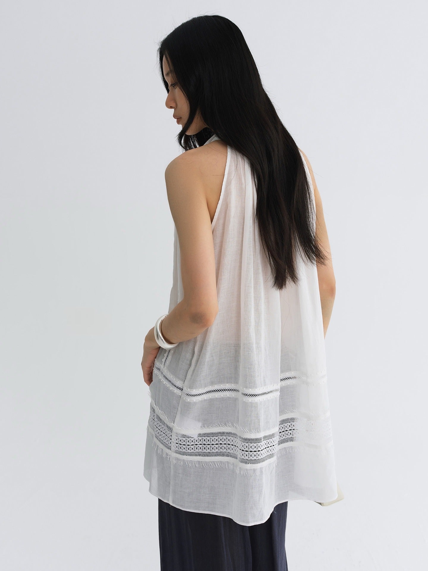 Eira Veil Top