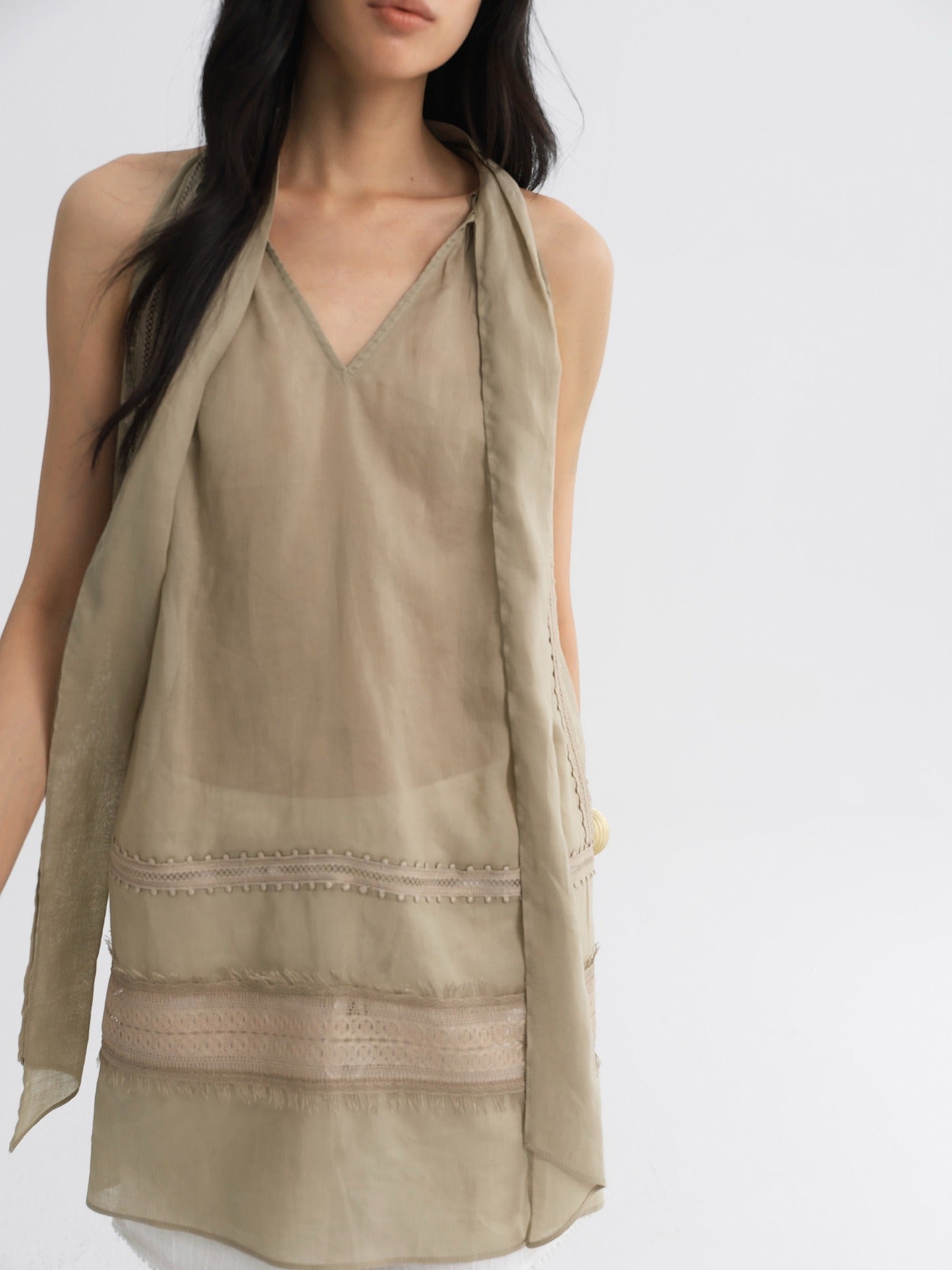 Eira Veil Top